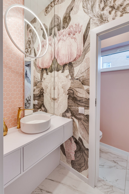 Salon piękności Mesoestetic. Proj. Dorota Pilor-Jakulewicz, Foorma Pracownia Architektury Wnętrz. Fot. Radosław Sobik Bardzo kobiecy punkt na mapie Polski. Zaglądamy do wnętrz salonu piękności w Tychach