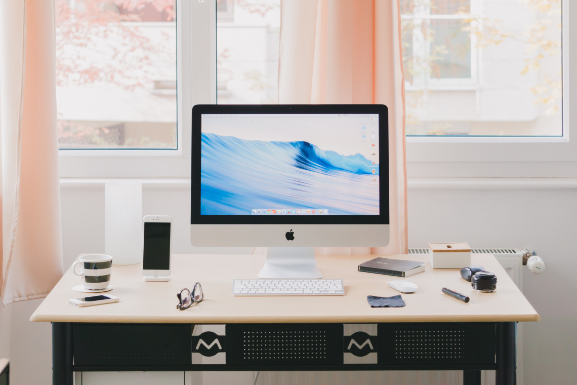 Fot. Norbert Levajsics / Unsplash Czy home office stanie się standardem?