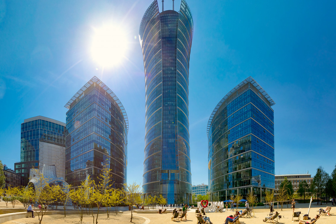 Na zdj. Warsaw Spire. Fot. Mat. prasowe / Zacharuk.com Polska Izba Nieruchomości Komercyjnych apeluje do rządu o dodatkowe wsparcie