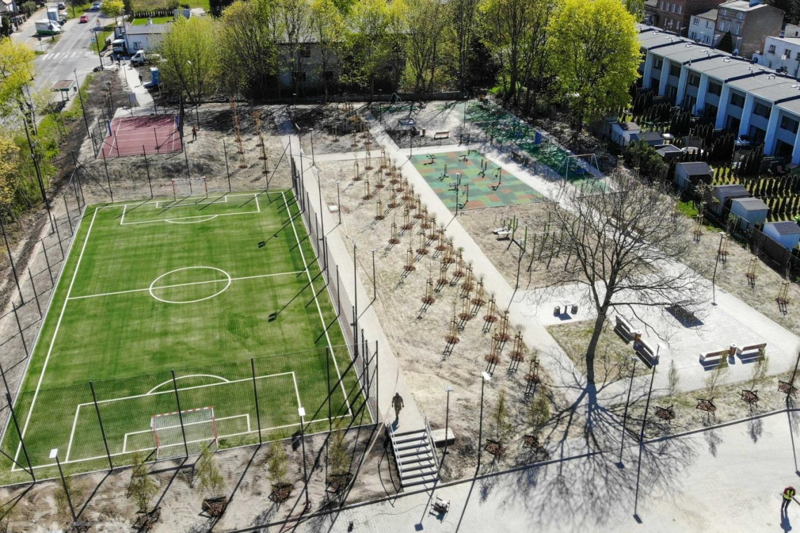 Budowa Parku Rekreacji Starołęka Mała na ukończeniu fot. PIM Dawne ogródki działkowe zmieniły się w miejski park