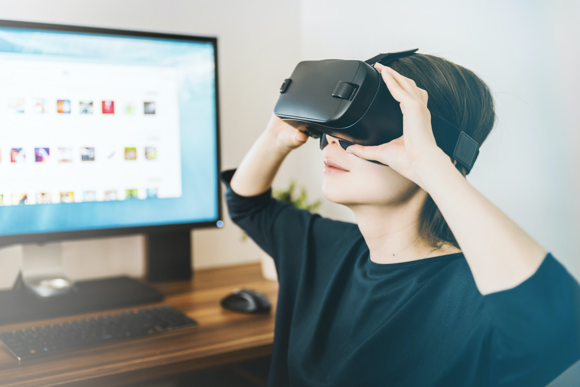 Fot. Jeshoots.com / Unsplash Nowe technologie komunikacji na odległość upowszechnią się szybciej; dzięki epidemii