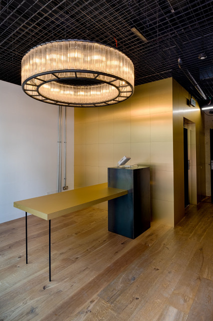 Coworking w budynku poprzemysłowym Empire House w Londynie. Proj. Medusa Group. Fot. Louis Berk / Mat. prasowe Zielony coworking w budynku poprzemysłowym: zobacz Empire House spod kreski Medusa Group