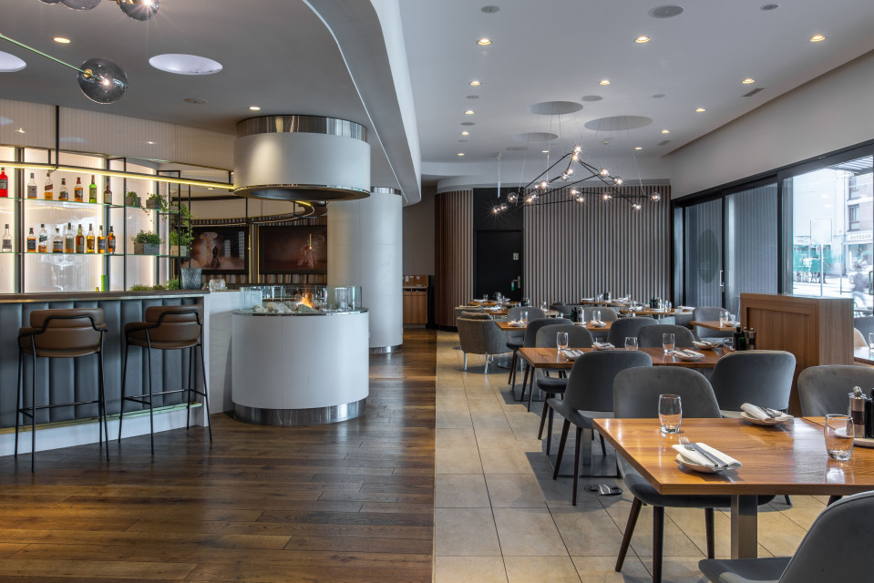 Radisson Blu Bazylea. Proj. liard Architecture & Interior Design. Fot. Radisson Hotel Group Polska pracownia zaprojektowała hotel Radisson Blu w Bazylei