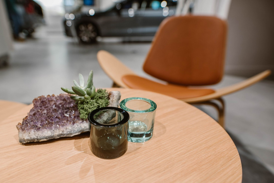Unikalny koncept inspirowany skandynawskim stylem. Zobacz nowy showroom Volvo w Starym Browarze