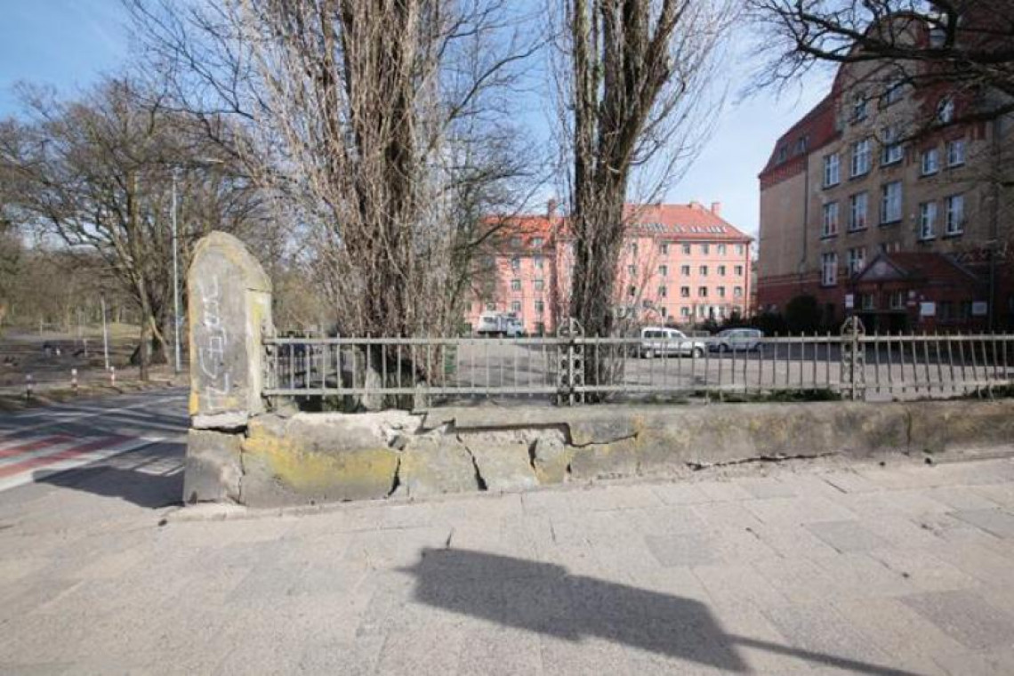 Fot. www.szczecin.pl W Szczecinie wyremontują stary zabytkowy mur. Miasto szuka wykonawcy