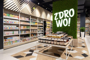 Rossmann z flagowym salonem. Design jest... kosmiczny