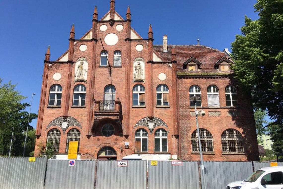 Fot. Dyrekcja Rozbudowy Miasta Gdańska / www.gdansk.pl Rozpoczęła się rewitalizacja zabytkowego budynku dawnego ratusza w Gdańsku