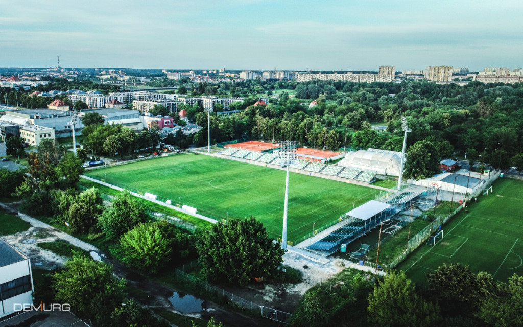 Oświetlenie stadionu Warty Poznań według projektu DEMIURG Project, fot. Krzysztof Sobieralski Stadion gotowy na pierwszą ligę