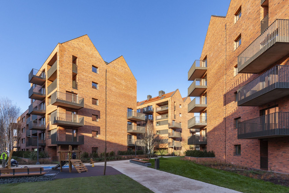 Inwestycja zlokalizowana jest tuż nad Motławą obok Wyspy Spichrzów. Wyróżnikiem Riverview jest m.in. architektura, która ma być uzupełnieniem zabytkowej zabudowy Gdańska, fot. mat. Vastint Szymon Wojciechowski: Chcieliśmy stworzyć klasyk, a nie modny i krótkotrwały bestseller