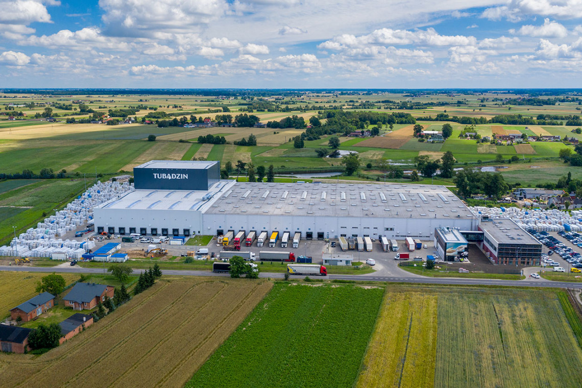 Rozbudowane Centrum Logistyczne Grupy Tubądzin w Cedrowicach, fot. Grupa Tubądzin Grupa Tubądzin stawia na inwestycje w trudnych czasach