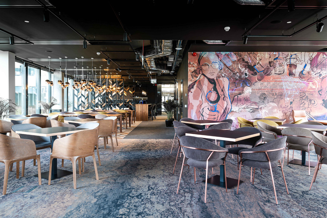 Siedziba WP. Projekt: FBT Pracownia Architektury i Urbanistyki; Fruitorchard Interior Design. Fot. Carpet Studio Zaglądamy do wnętrz nowej siedziby Wirtualnej Polski