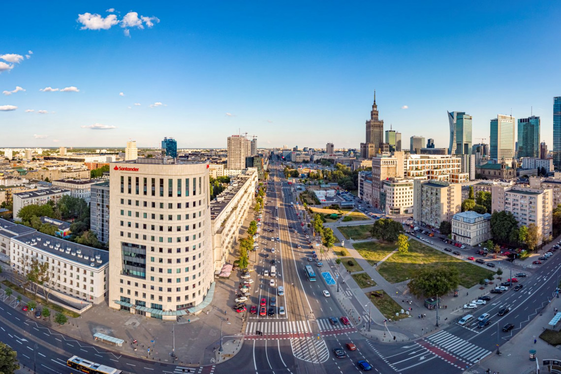 Kompleks Centrum Królewska. Proj. APA Kuryłowicz & Associates. Fot. Mat. prasowe Biurowiec spod kreski APA Kuryłowicz & Associates ponownie z certyfikatem
