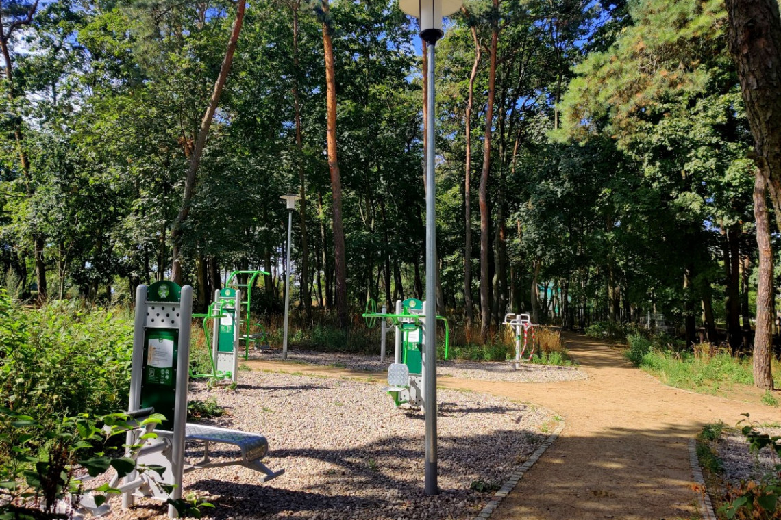 Nowe oświetlenie w parku park przy ulicy Litewskiej. Fot. www.szczecin.eu Szczecińskie parki z nowym oświetleniem