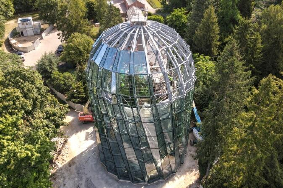 Fot. Dyrekcja Rozbudowy Miasta Gdańska, www.gdansk.pl Dobiega końca szklenie rotundy w gdańskiej Oliwie