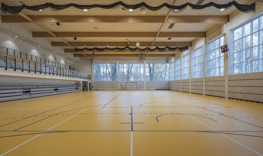 Nowoczesna hala sportowa na Ochocie, fot. Juliusz Sokołowski Mimo wielkich gabarytów, elewacja daje wrażenie lekkości. Oto najnowszy projekt Demiurg w Warszawie