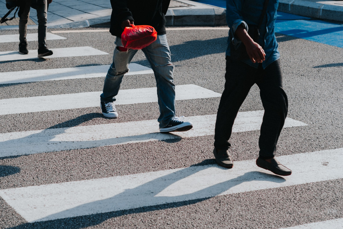 Fot. Unsplash Blisko 800 tys. zł na modernizację i doposażenie przejść dla pieszych w Mazowieckiem