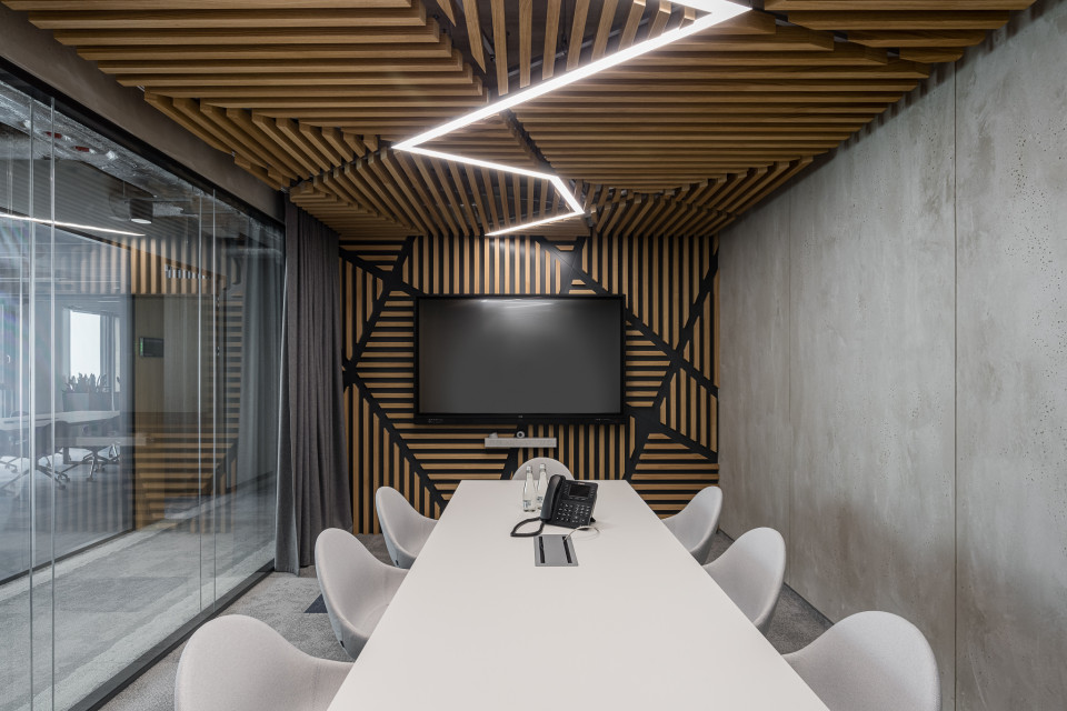 Nowe biuro Vastint projektu Bit Creative Barnaba Grzelecki, fot. Fotomohito Industrialnie, ale przytulnie. Warszawscy architekci zaprojektowali nową siedzibę Vastint