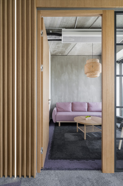 Nowe biuro Vastint projektu Bit Creative Barnaba Grzelecki, fot. Fotomohito Industrialnie, ale przytulnie. Warszawscy architekci zaprojektowali nową siedzibę Vastint