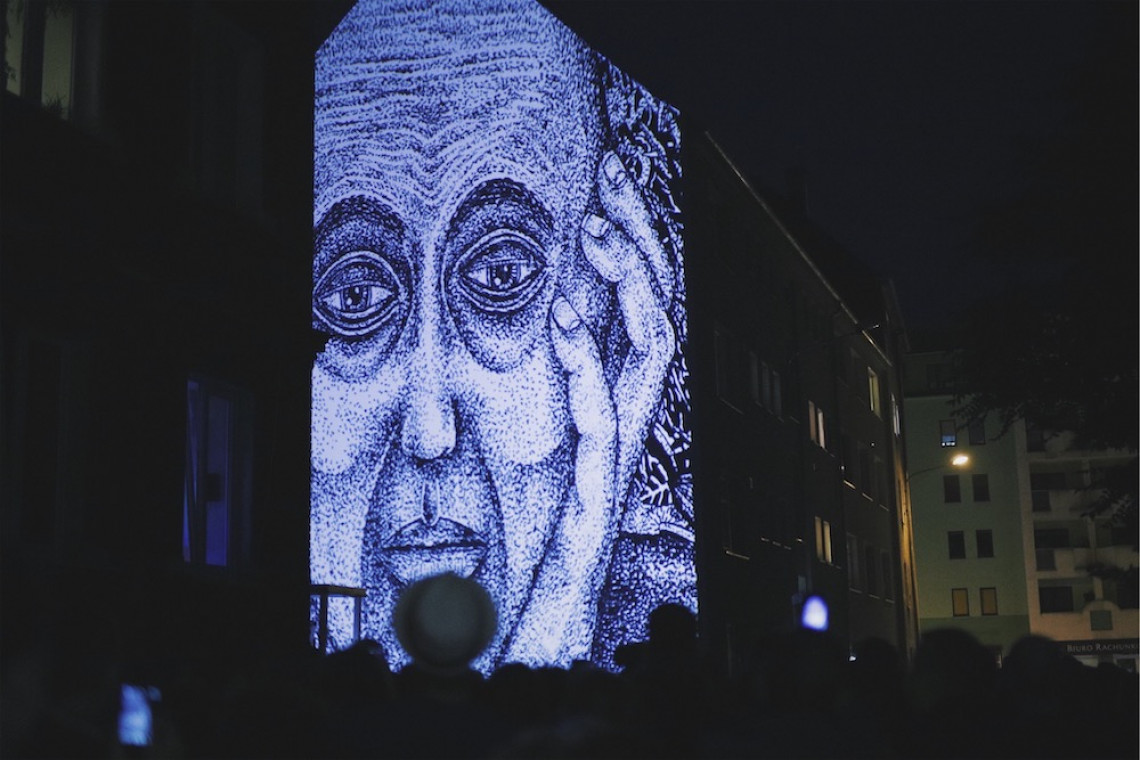 Kinomural we Wrocławiu. Fot. Mat. prasowe, Jerzy Wypych Ruchome murale rozświetliły wrocławskie podwórka