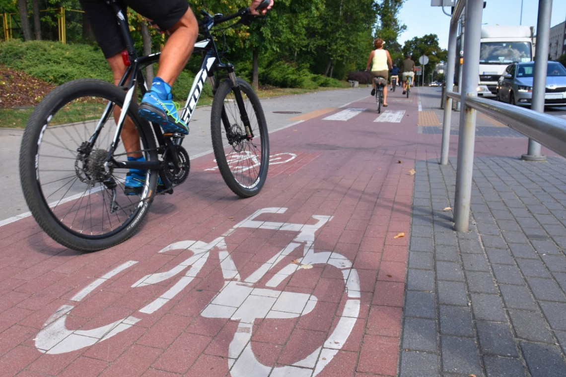 Fot. www.gdynia.pl Rowerzyści w Trójmieście będą mieli odnowioną drogę