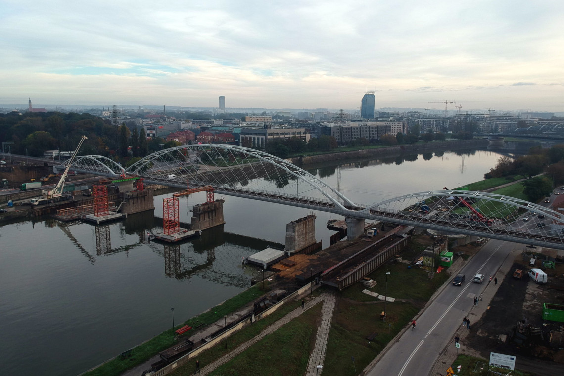 fot. mat. PKP PLK . Piotr Hamarnik Stary most zniknął, czas na nową przeprawę w Krakowie