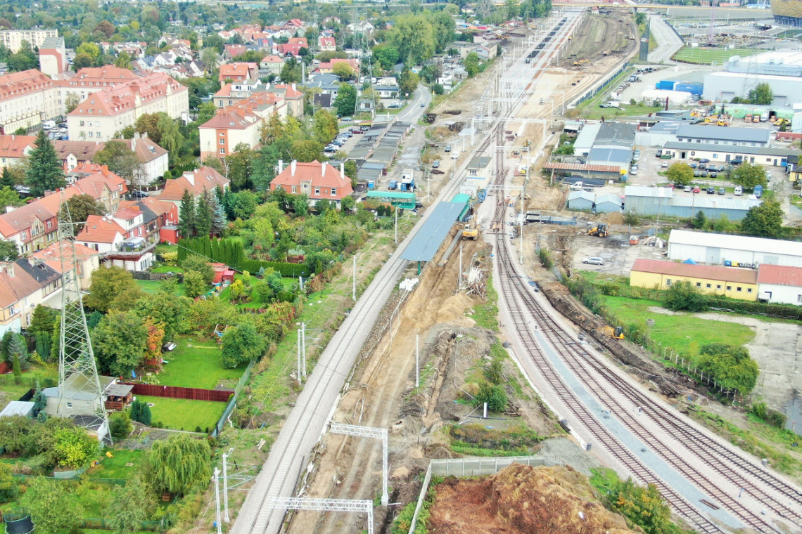 Fot. Mat. prasowe PKP Polskie Linie Kolejowe S.A., Damian Strzemkowski W Gdańsku powstaje ponad 100-metrowy wiadukt