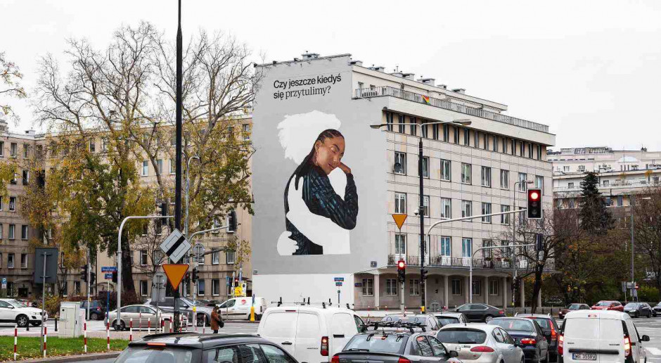 Intrygujące murale pojawiły się w polskich miastach