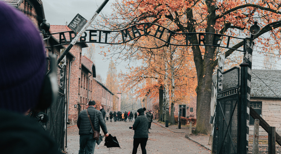 Muzeum Auschwitz planuje renowację zabytkowych rowów i przepustów