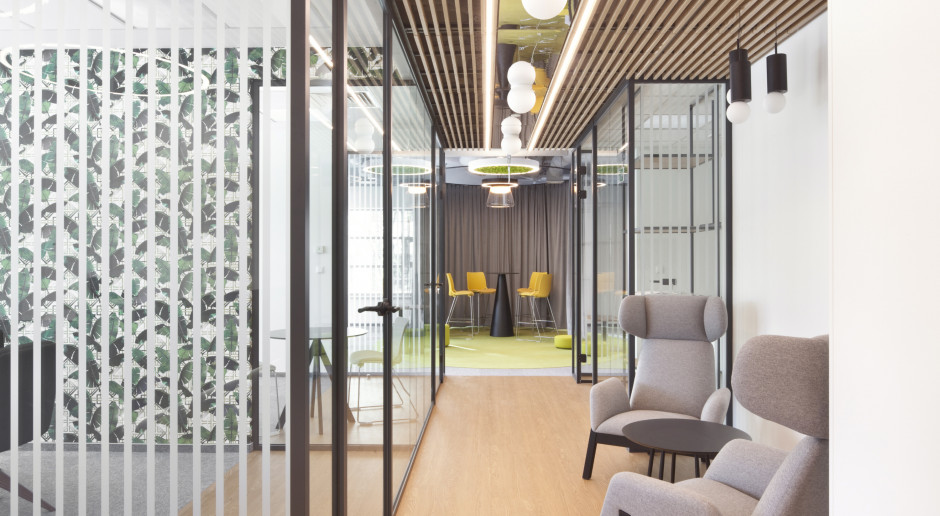 Pracownia Concept Space zaprojektowała pokazową przestrzeń do pracy w warszawskim biurowcu