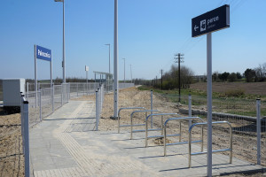 Nowe przystanki, zmodernizowane perony i odnowiony most na trasie Lublin-Łuków