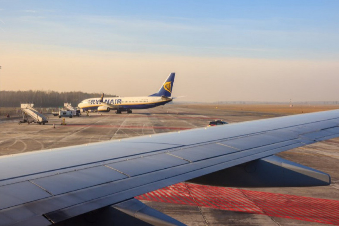 Bramki na lotnisku Kraków Airport sczytają odciski palców