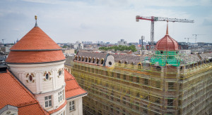 Po 76 latach odbudowano historyczną wieżę Hotelu Grand we Wrocławiu