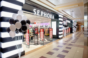 Nowe strefy, więcej przestrzeni, świeży look. Sephora w Sadyba Best Mall w zaskakującej odsłonie