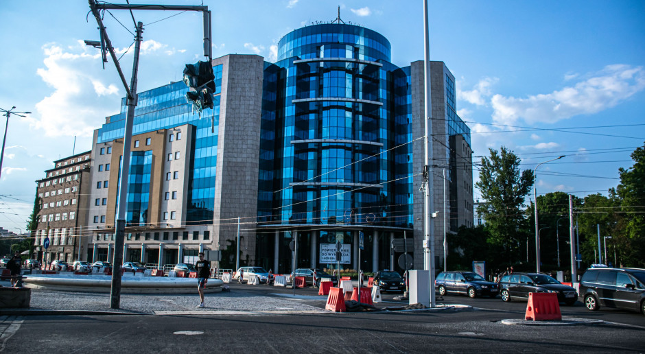 Modernizacja Centrum Orląt we Wrocławiu. Biurowiec będzie nowoczesny i komfortowy