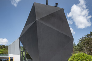 Origami House projektu Medusa Group nominowany do nagrody architektonicznej EU Mies Award 2022