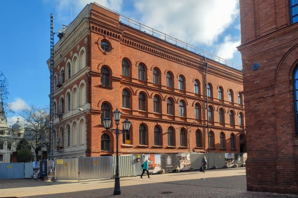 W dawnym kantorze fabryki Poznańskiego w Łodzi powstaną nowoczesne biura