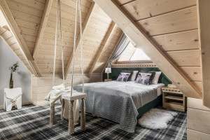 Tutaj wypoczniesz jak w tradycyjnej góralskiej chacie. Zaglądamy do wnętrz Villa Hello Tatry