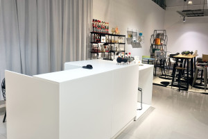 Domowy design i światowe marki w nowym showroomie w Domotece