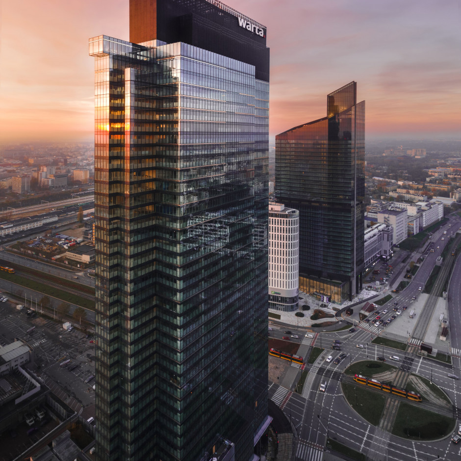 Oddany do użytku w maju 2021 roku Warsaw UNIT to jeden z bardziej zaawansowanych technologicznie budynków w Polsce i całej Europie Środkowo-Wschodniej, fot. mat. pras.