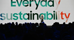 Meble z kartonu, pilot z panelem solarnym i open source - Samsung prezentuje zrównoważoną wizję przyszłości