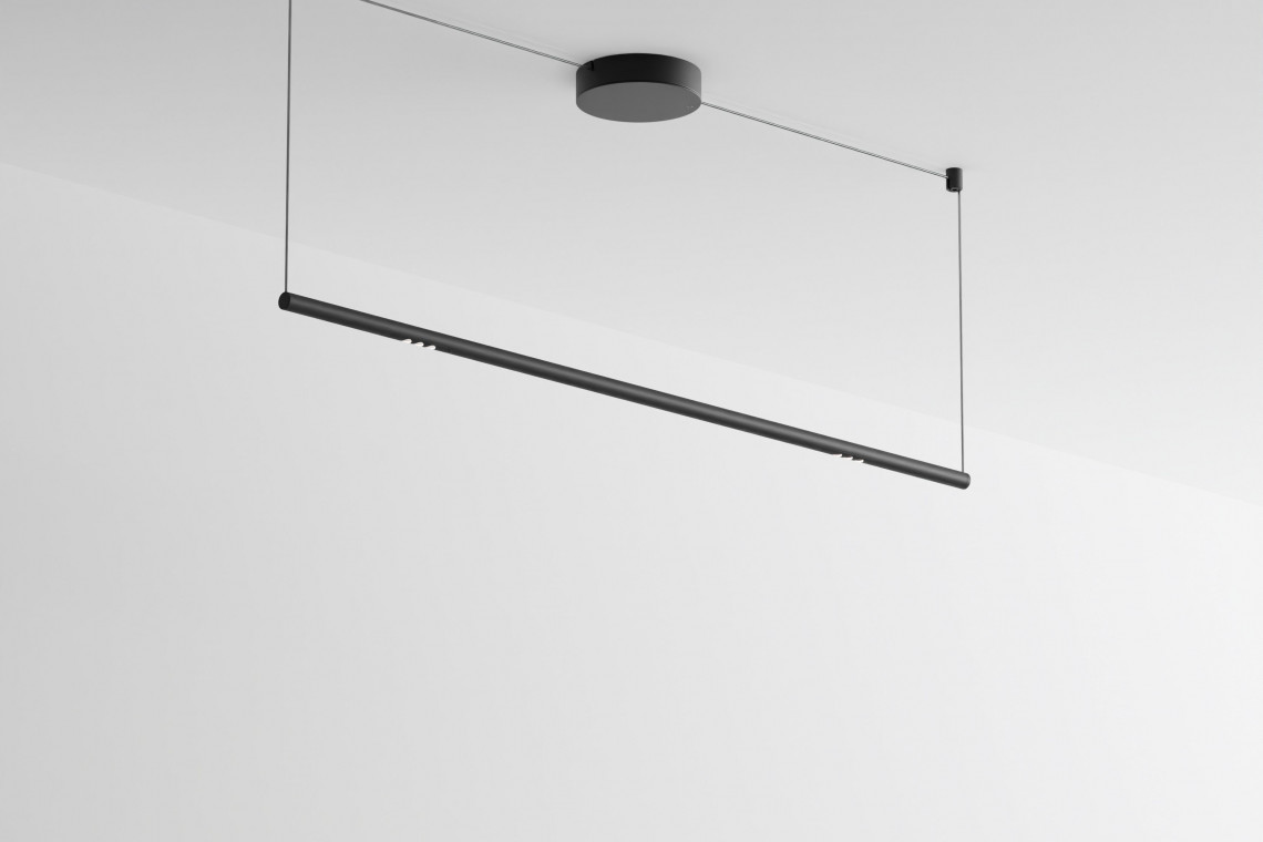 Kama Mucha zaprojektowała bardzo minimalistyczną lampę