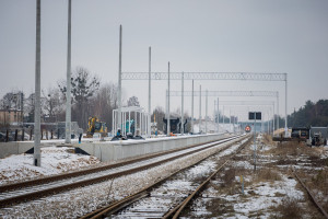 Nowe perony i wiadukt na trasie do Katowice Airport