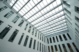 Nowy gmach Uniwersytetu Warszawskiego gotowy. To projekt Kuryłowicz&Associates