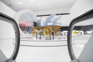 "Elektryk" z końca XIX w. eksponatem otwierającym wystawę stałą Porsche Museum