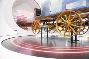 "Elektryk" z końca XIX w. eksponatem otwierającym wystawę stałą Porsche Museum