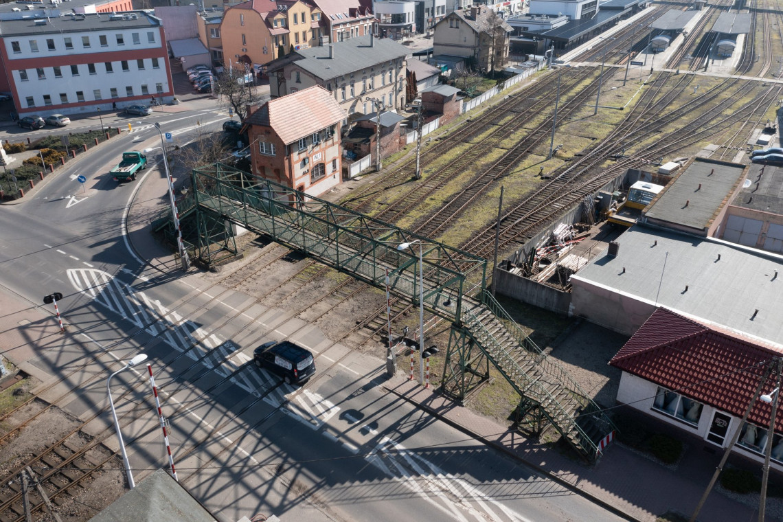 Nowy przystanek i perony na linii Poznań - Wolsztyn
