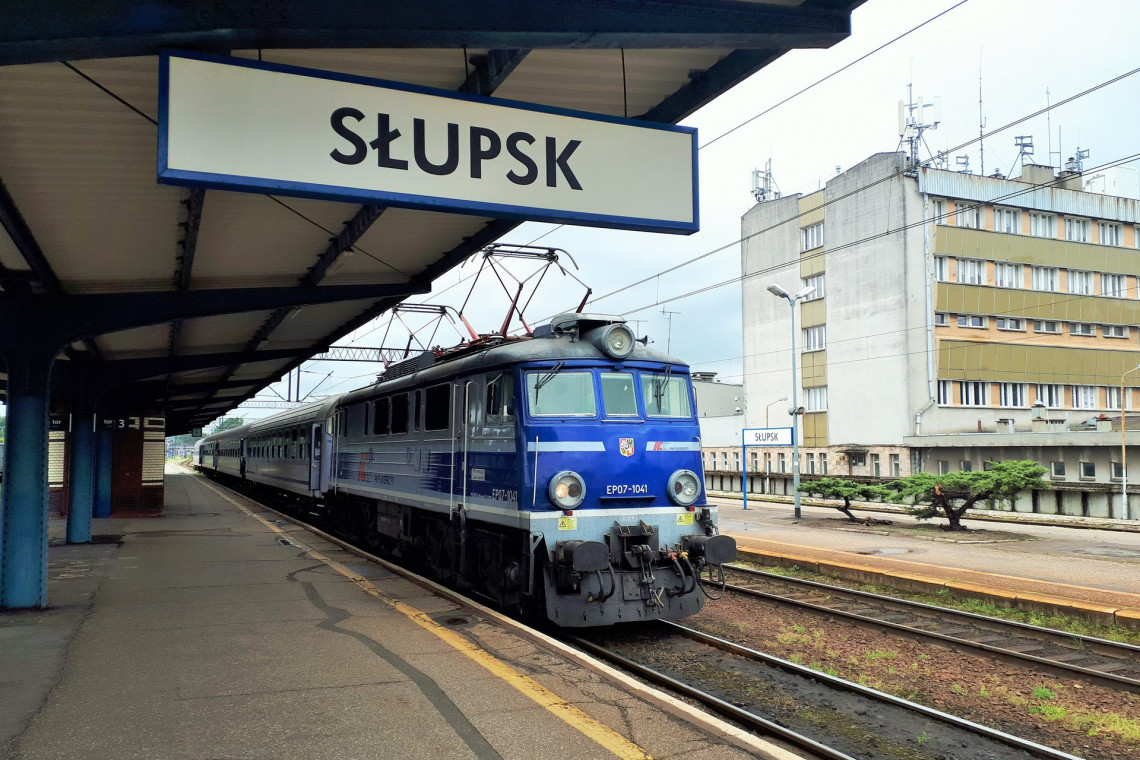 Stacja Słupsk przejdzie przebudowę. Będzie dłuższe przejście i odnowione perony
