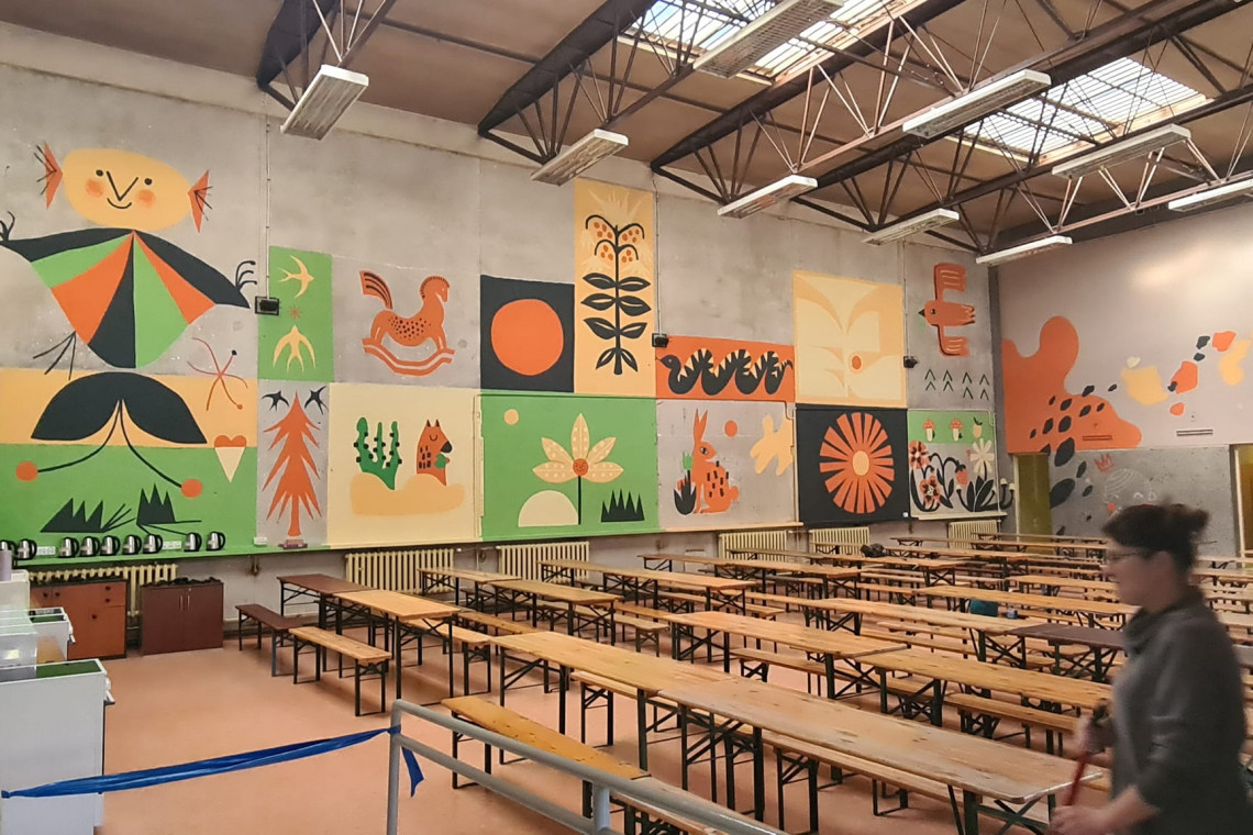 Przystanek Grochowa: w budynku dawnego liceum powstała przystań dla uchodźców