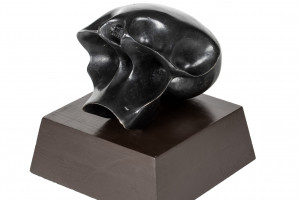 Rzeźba Zdzisława Beksińskiego po raz pierwszy do zlicytowania