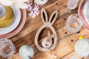 Przegląd wielkanocnych trendów w aranżacji. Nie tylko glamour i złote dodatki